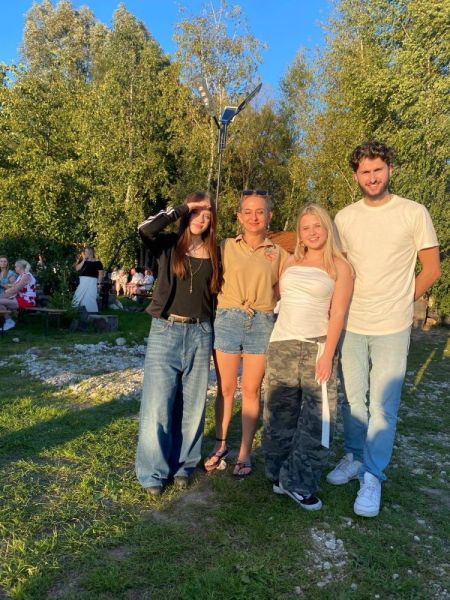 58641ab1-532c-476f-82ee-a0e51967481c-dluzsza-kraw-1600Q72