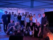 165d53cd-5c07-4930-b2c5-517694309d0b-1-dluzsza-kraw-1600Q72